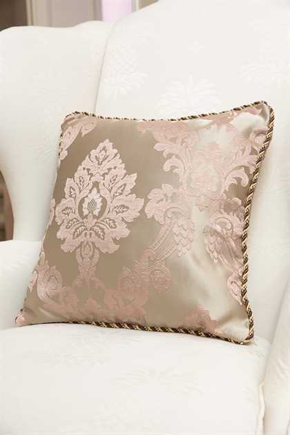 Picture of Baroque Floral Pillow Case